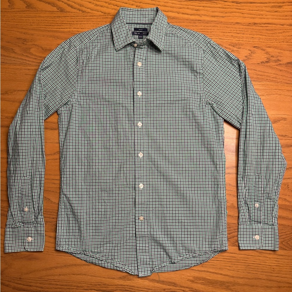 GAP Men's Green Navy Plaid Button-Down Shirt